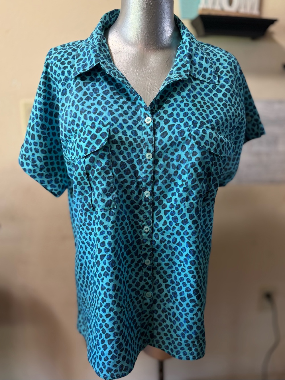 Short-Sleeve Teal Animal Print Button Front Blouse
